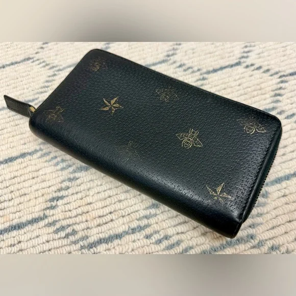 GUCCI Unisex Black & Gold Animalier Bee & Star Round Zip Long Wallet/Clutch - Picture 5 of 16